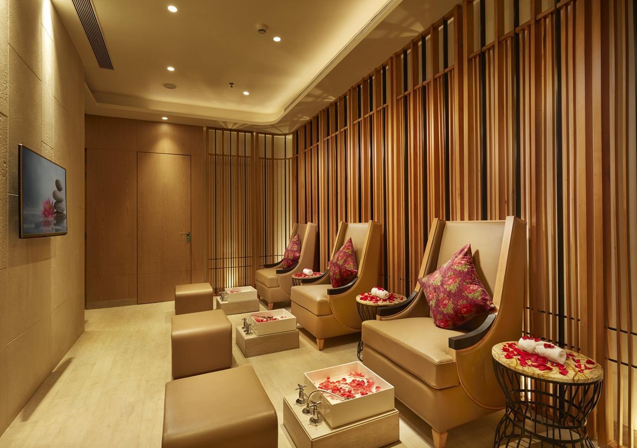 Radisson Goregaon होटल